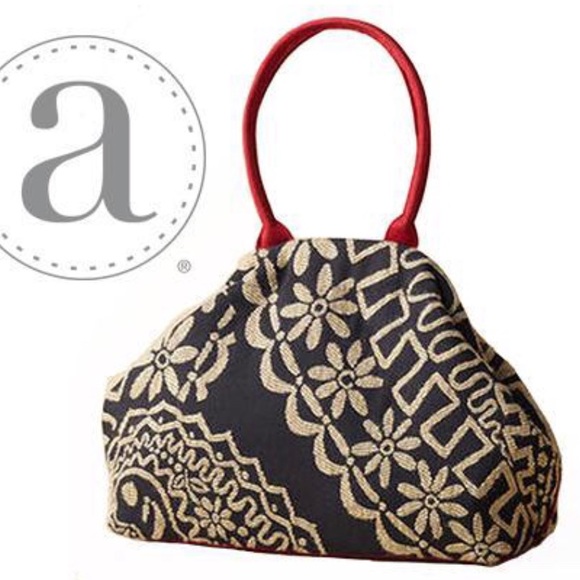 Atenti Handbags - ⚡️SOLD⚡️Atenti “Betty” Handbag 👛